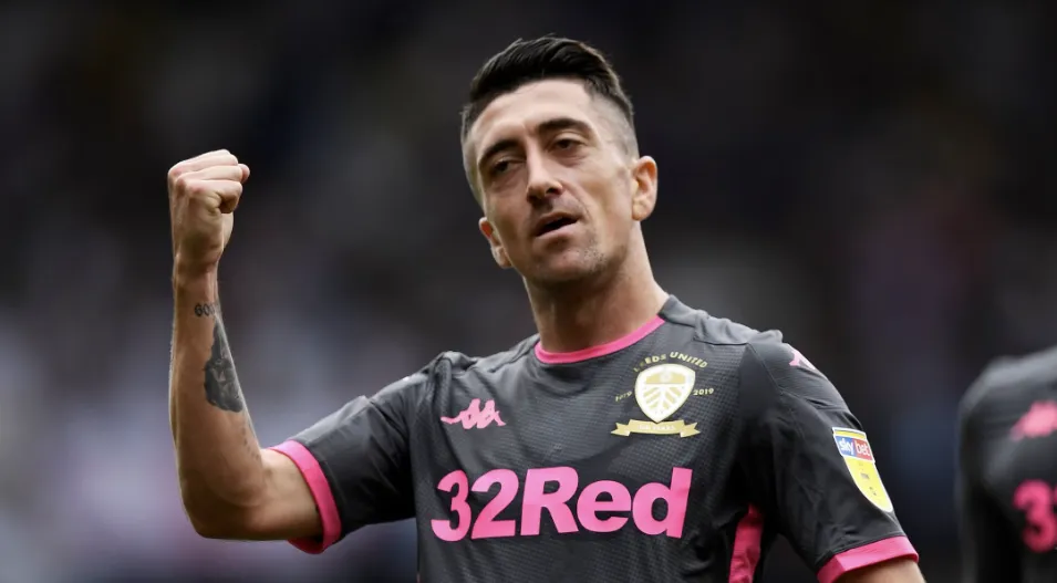 A Day of Tribute and Tense Tactics