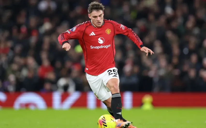 Why Ugarte? The Perfect Ten Hag Midfielder